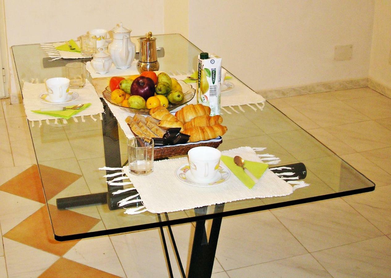 Appartamento Per 4 Persone Acerra 外观 照片