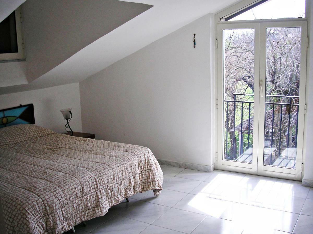 Appartamento Per 4 Persone Acerra 外观 照片