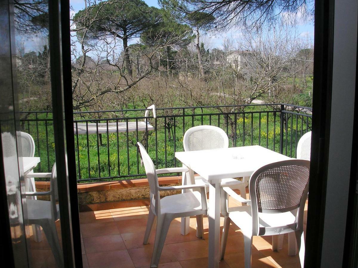 Appartamento Per 4 Persone Acerra 外观 照片