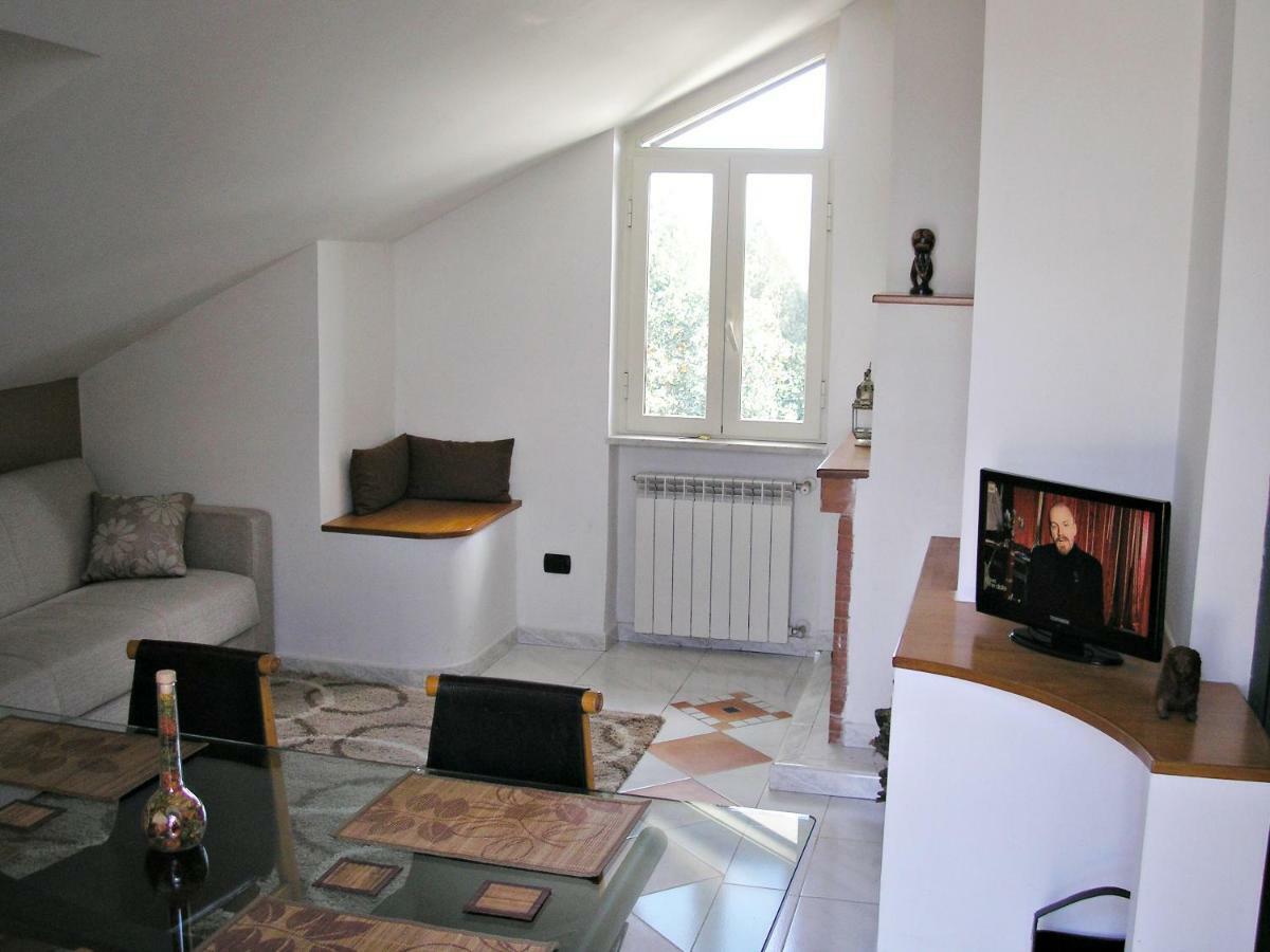 Appartamento Per 4 Persone Acerra 外观 照片